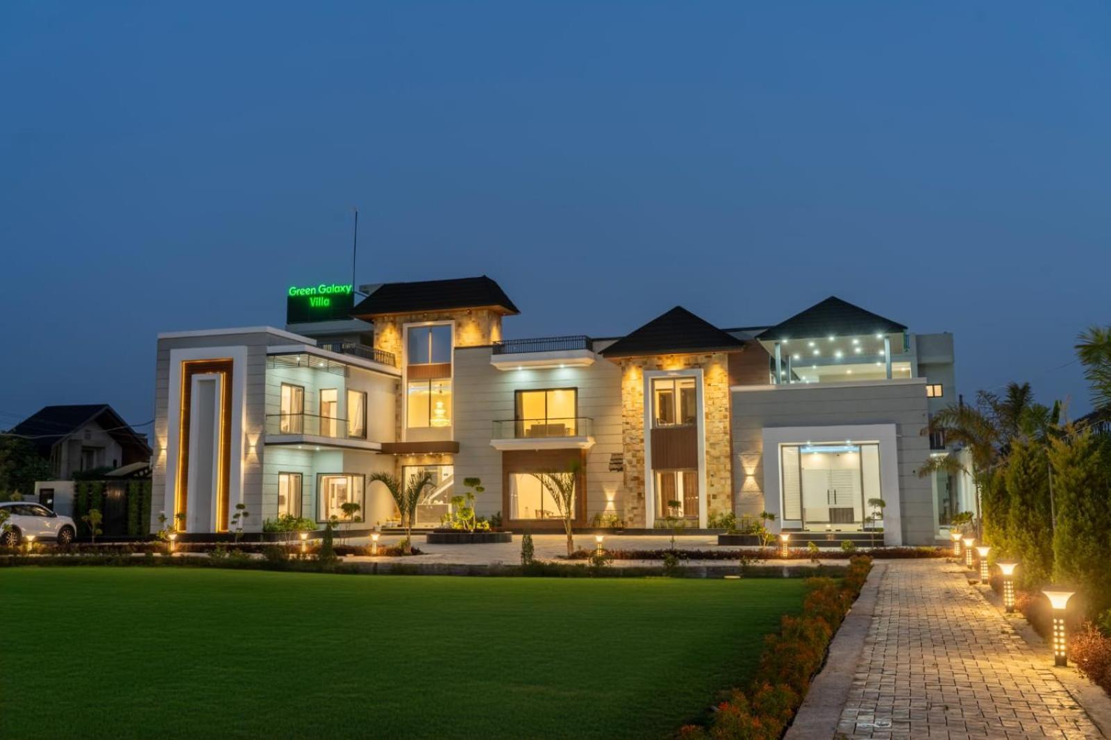 Green Galaxy Villa Amritsar Esterno foto