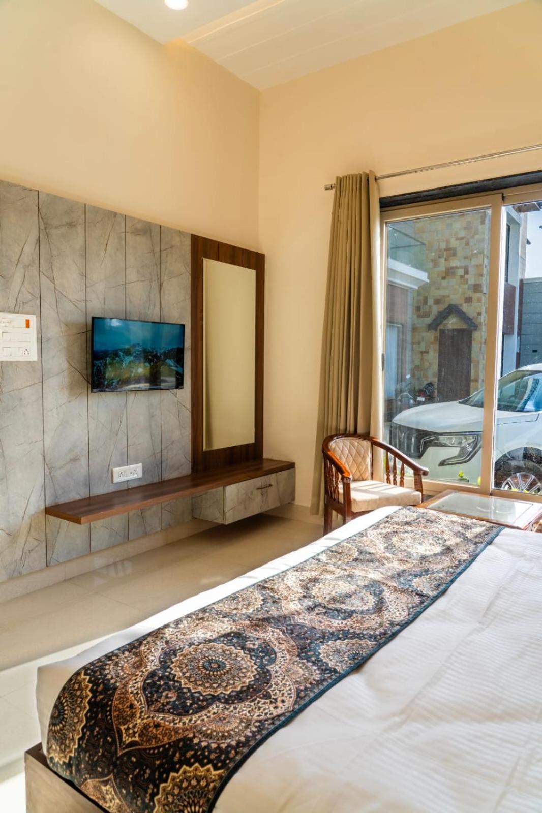 Green Galaxy Villa Amritsar Esterno foto